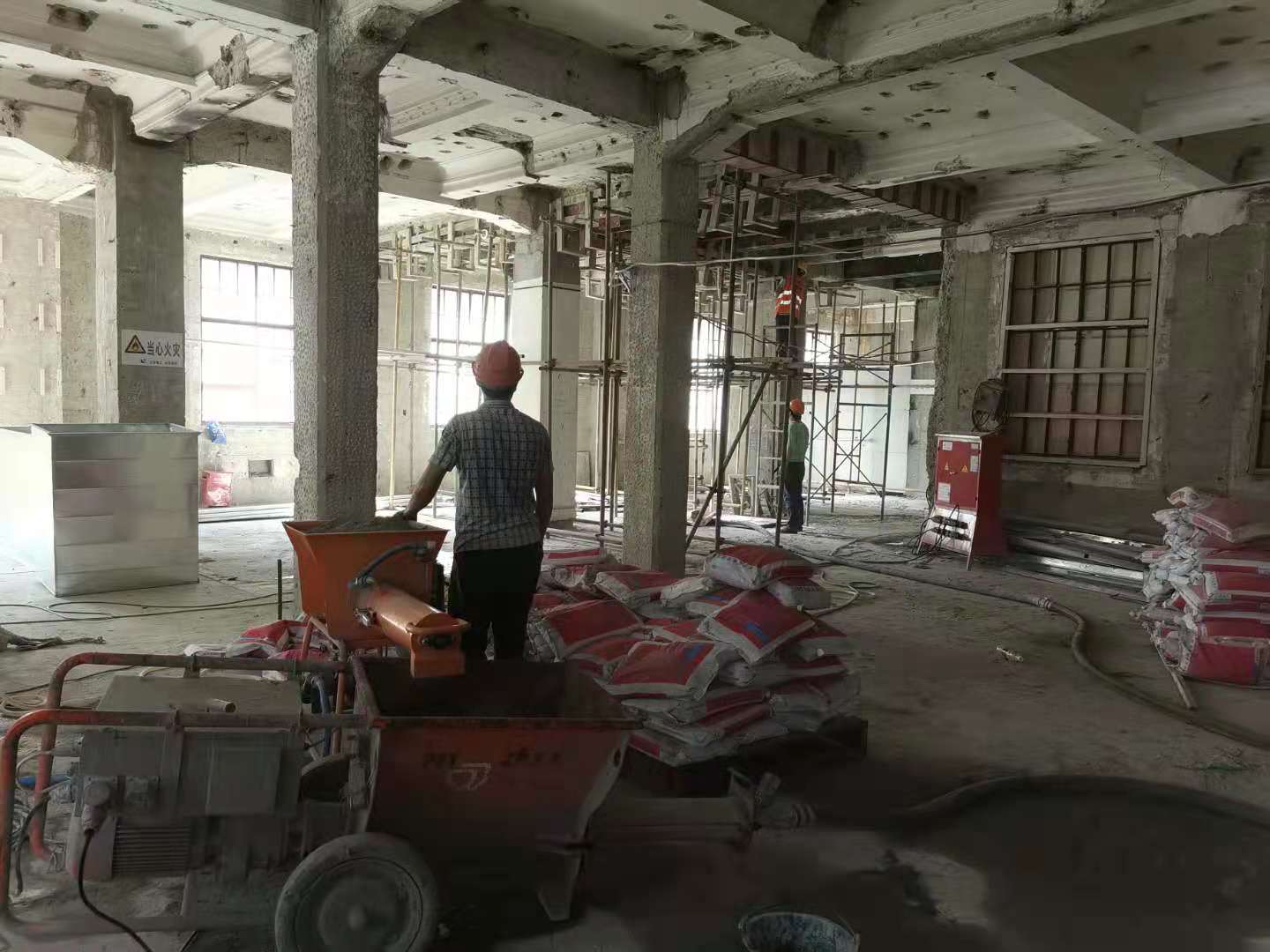 聚合物建补砂浆产生气泡的成因以及治理法子(上）