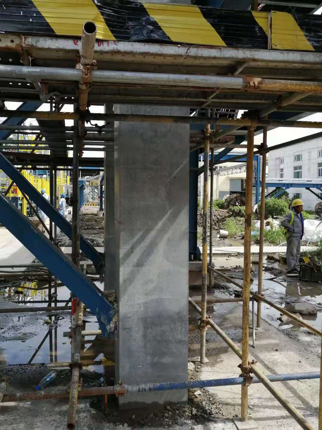 工程整改时选对加固资料很沉要——上海Z6尊龙凯时是您不错的选择！