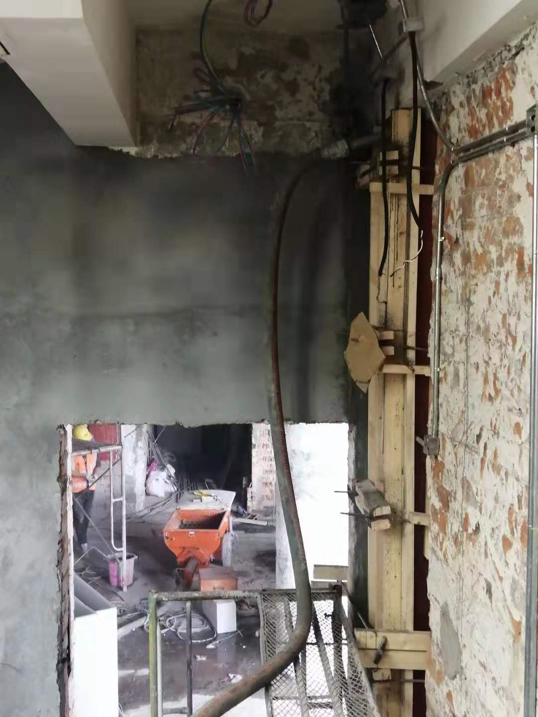 Z6尊龙凯时聚合物建补砂浆村落地面施工工艺