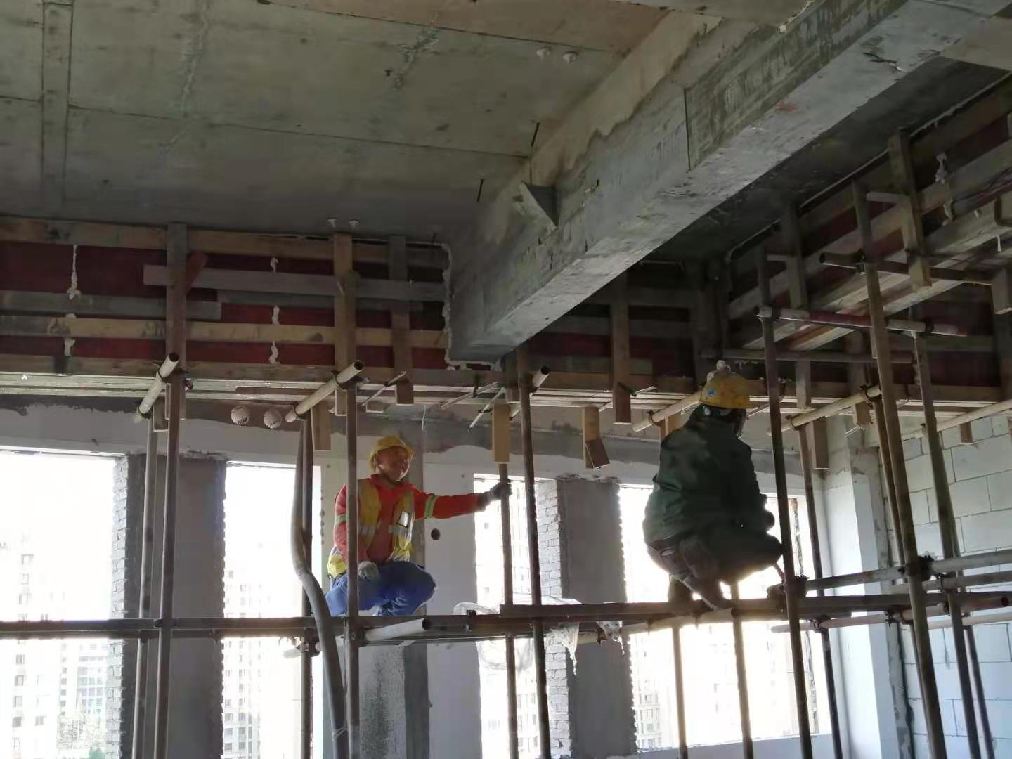 防水涂料必要具备哪些个性？