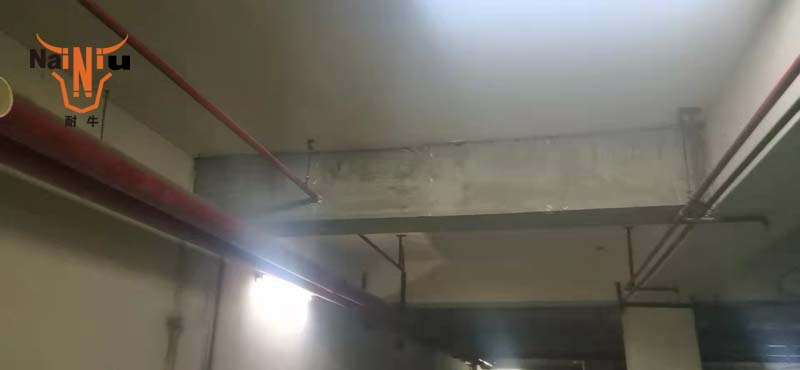 若何给高楼屋顶做防水处置？